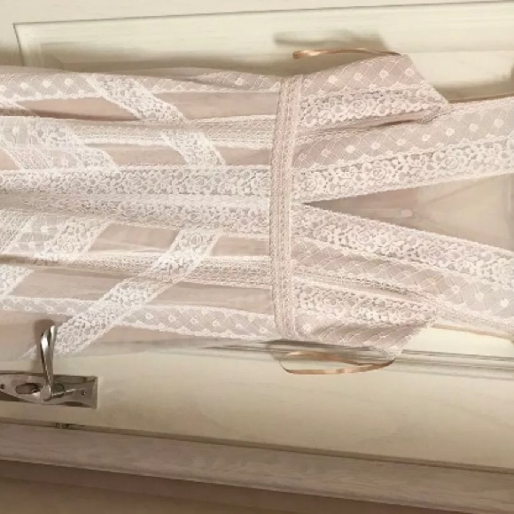 BCBG Andi Lace Dress OFF WHITE 4 - Picture 7 of 8